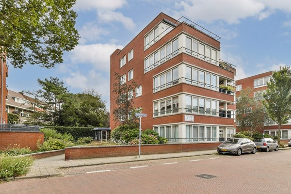 Seinpoststraat 104-A, Den Haag